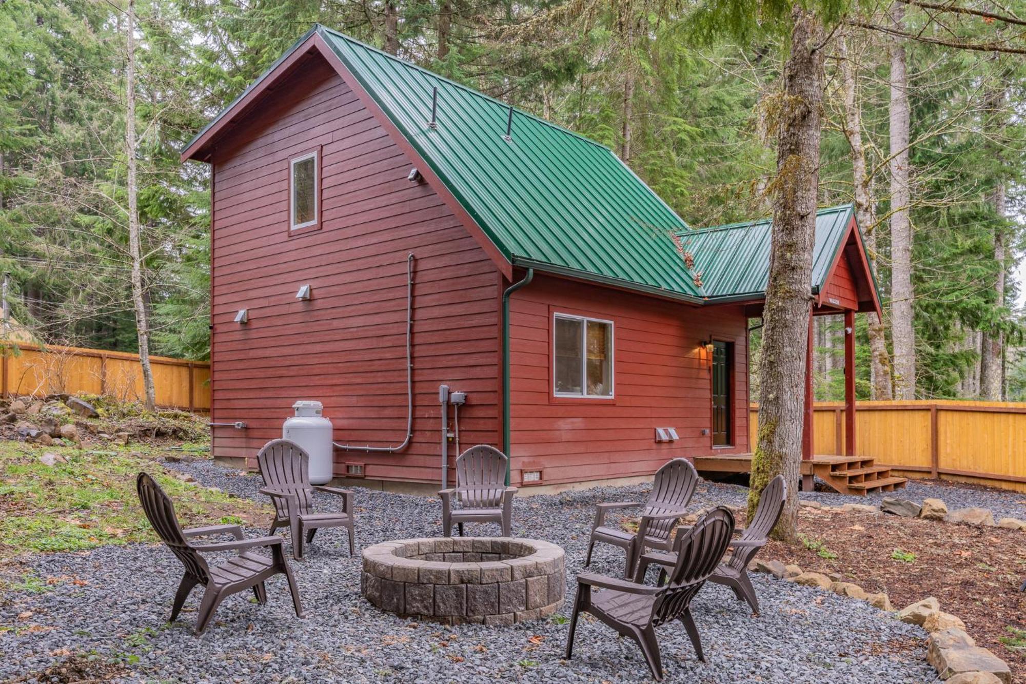 אשפורד Mt. Rainier Cabin W/Hot Tub מראה חיצוני תמונה